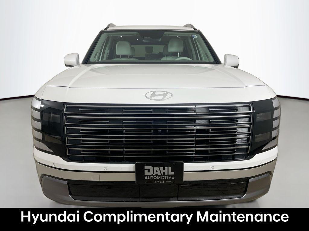 2026 Hyundai Palisade Limited photo 2