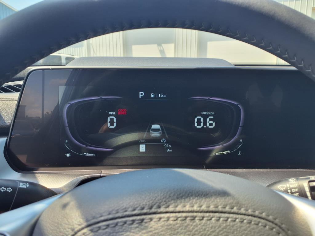 2025 Kia Telluride S photo 17