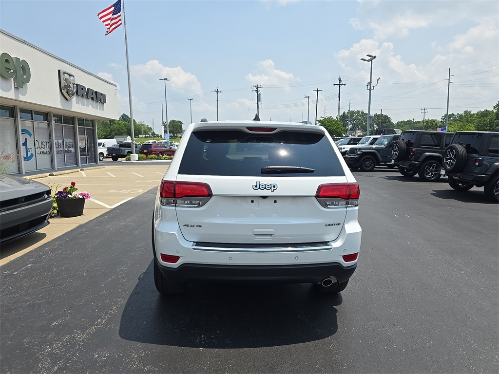 2022 Jeep Cherokee Limited photo 2