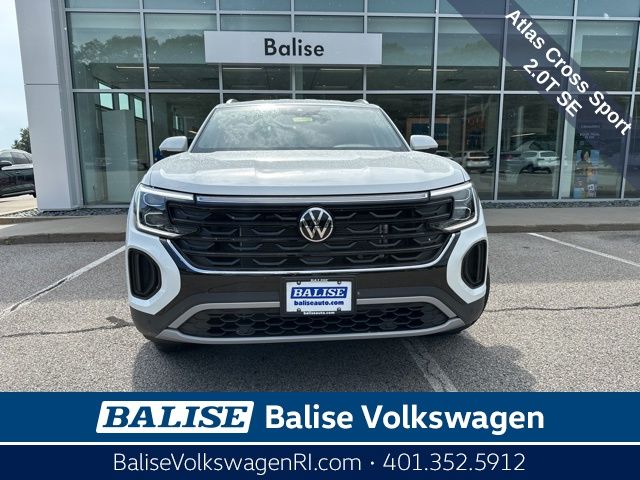 2025 Volkswagen Atlas Cross Sport SE Technology photo 2