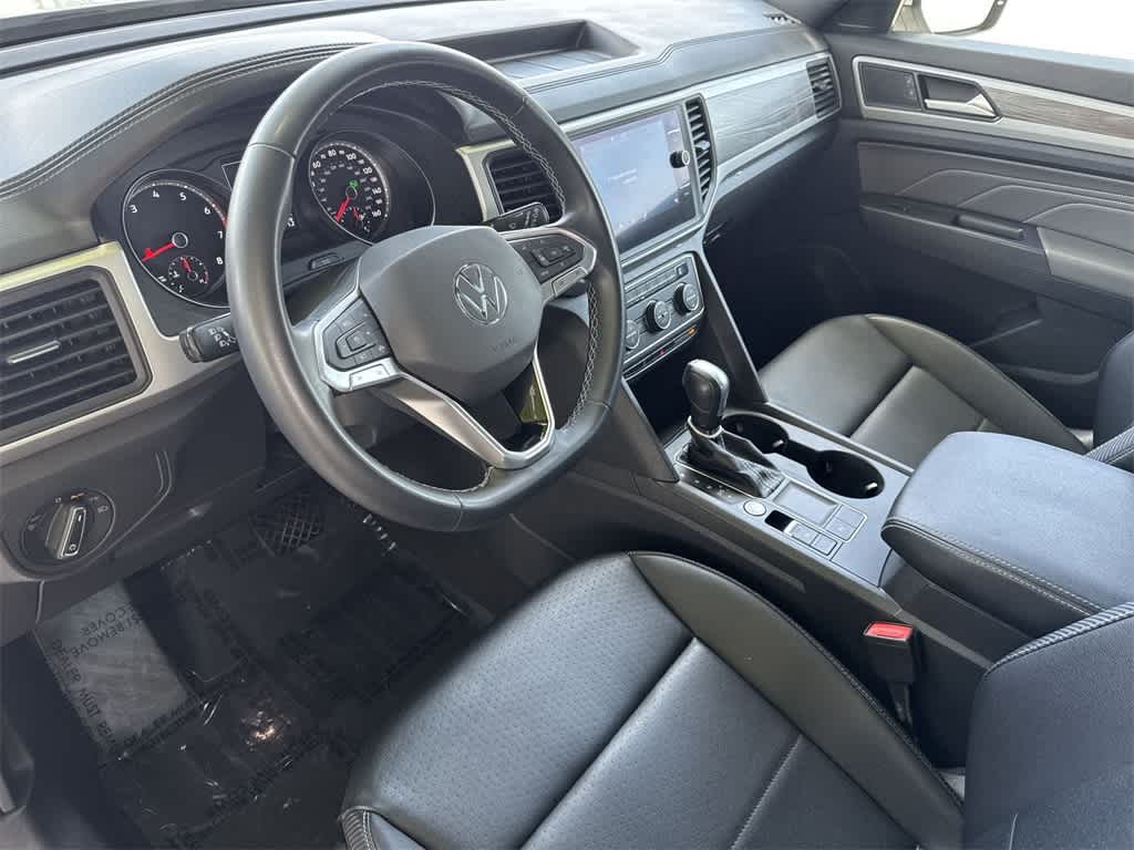 2021 Volkswagen Atlas Cross Sport V6 SE Technology photo 10