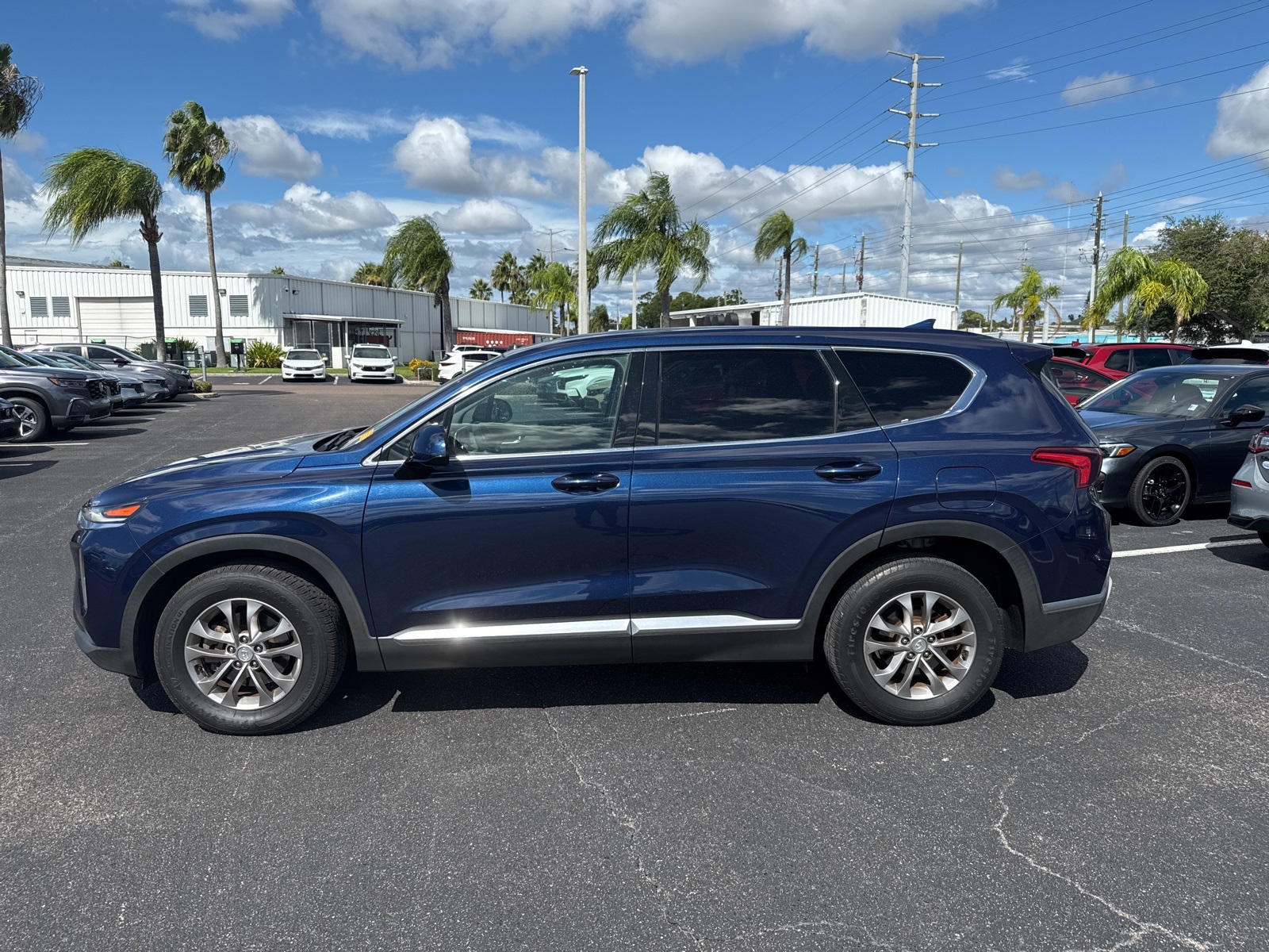 2019 Hyundai Santa Fe SEL photo 4