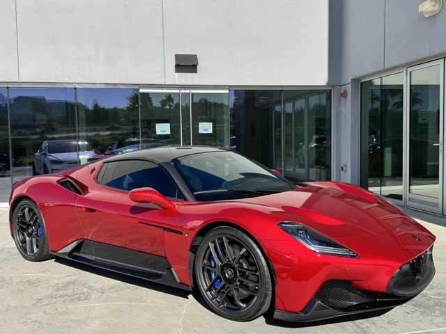 2023 Maserati MC20 Base's photo