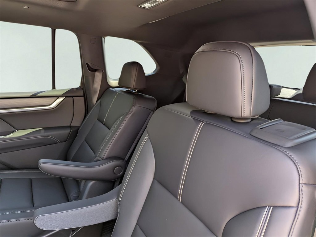 2026 Gmc Acadia Elevation photo 15