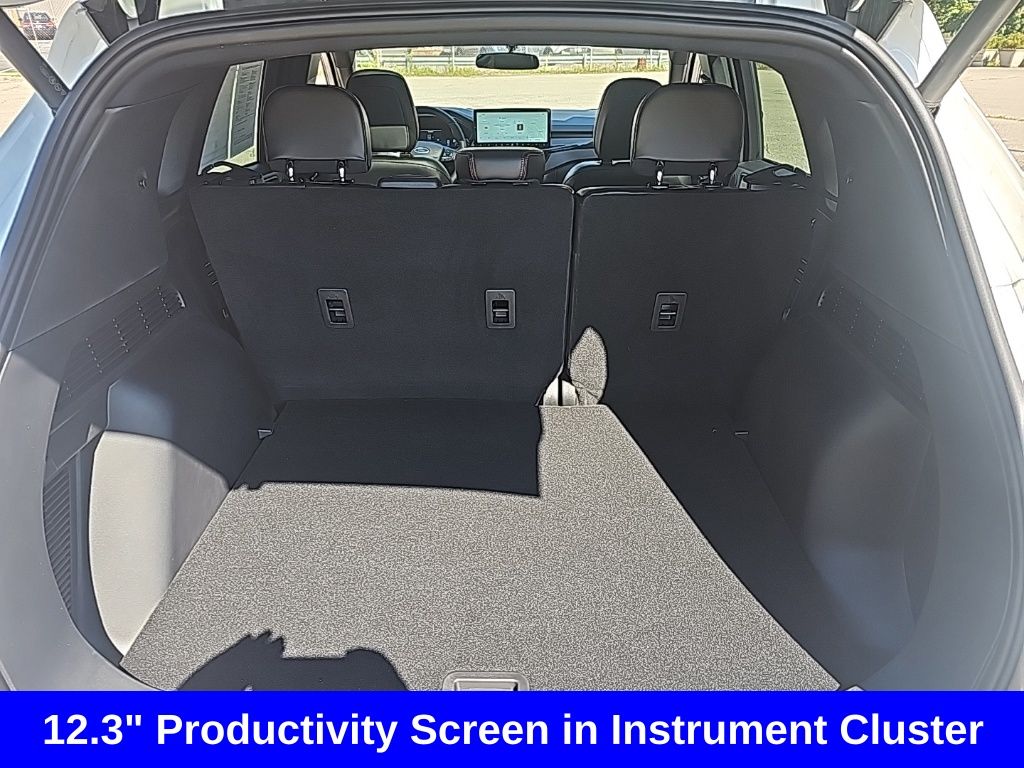 2025 Ford Escape ST-Line Select photo 12