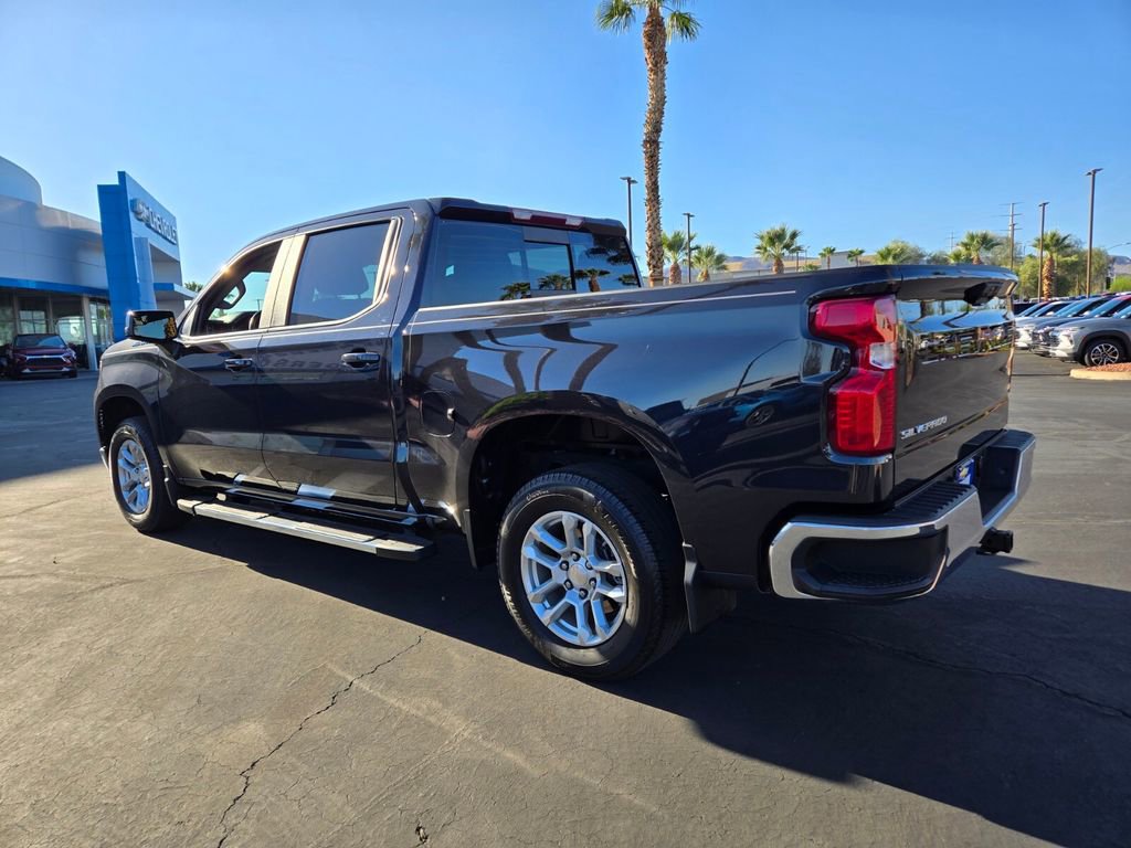2023 Chevrolet Silverado 1500 LT photo 4