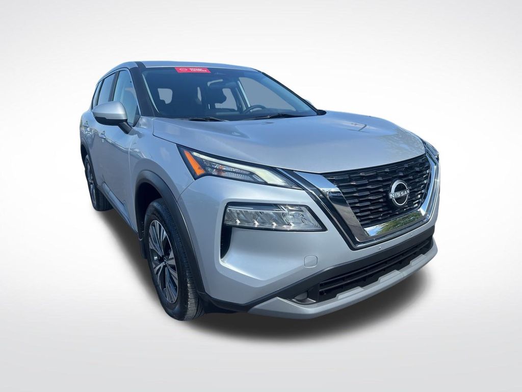 2023 Nissan Rogue SV photo 3
