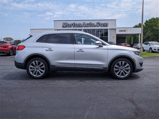 2016 Lincoln MKX Reserve photo 3