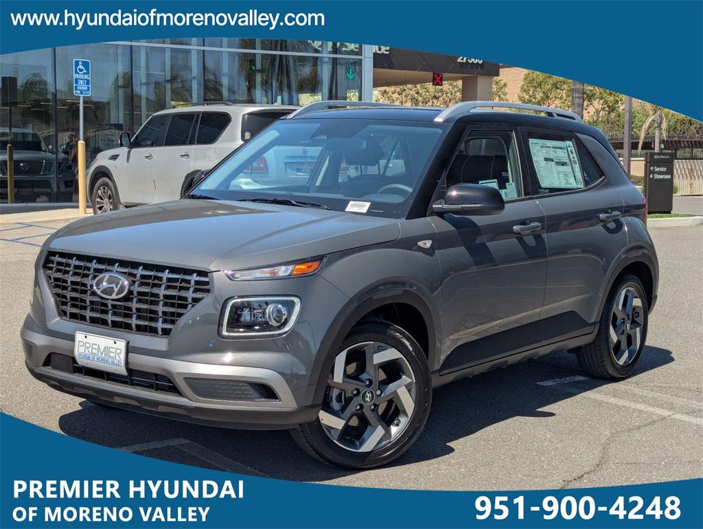 2025 Hyundai Venue Limited photo 2