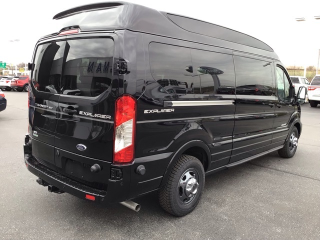2024 Ford Transit photo 4