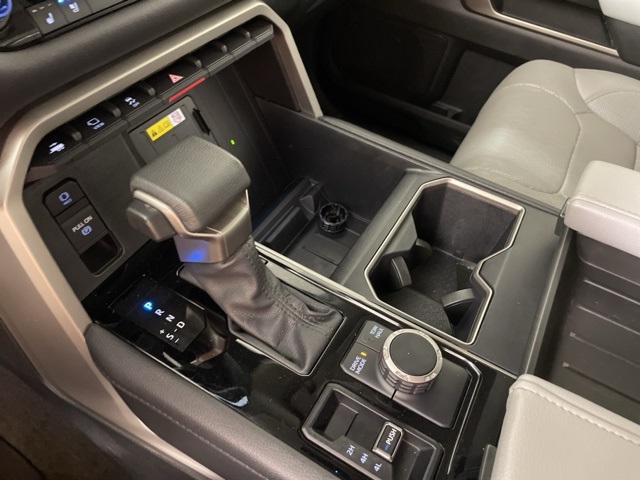 2024 Toyota Tundra Limited photo 28