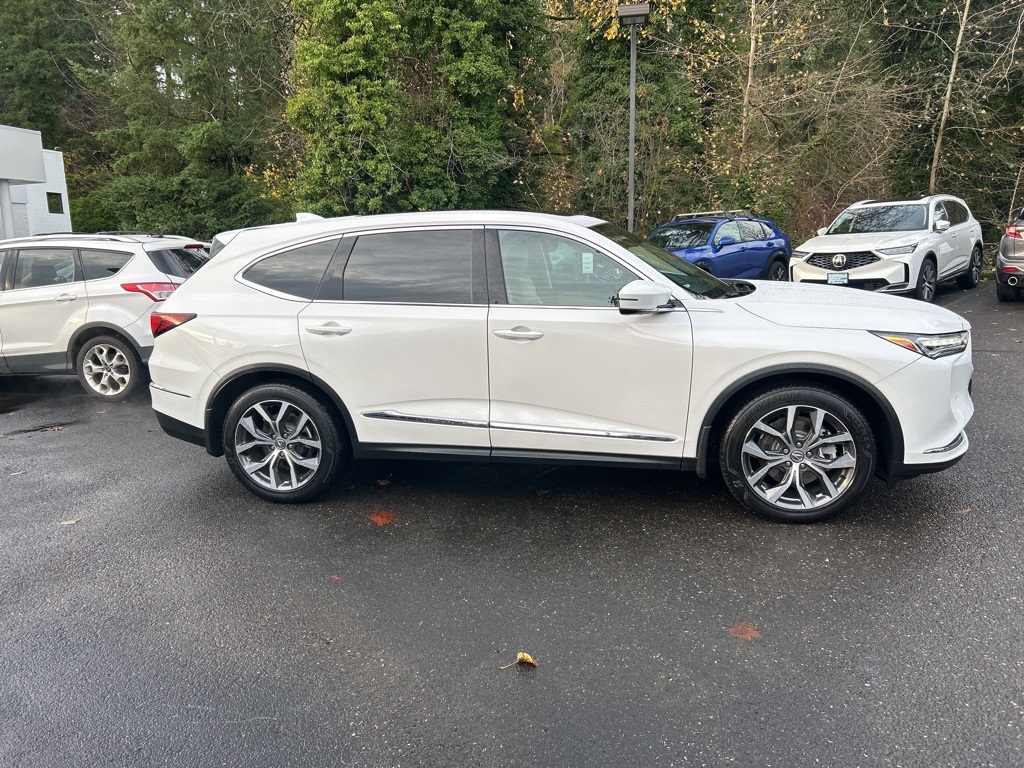 2024 Acura MDX Technology SH-AWD photo 2