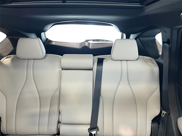 2025 Acura RDX Base photo 27
