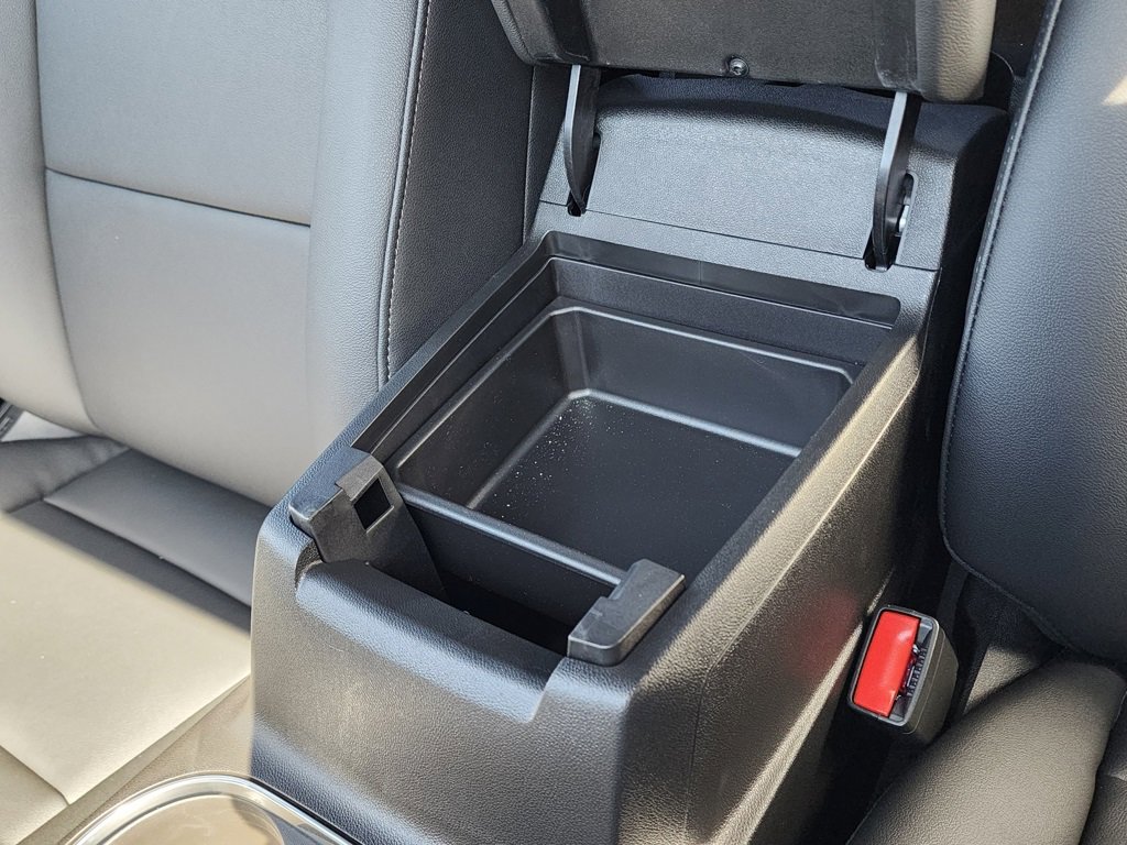 2025 Gmc Canyon Elevation photo 33