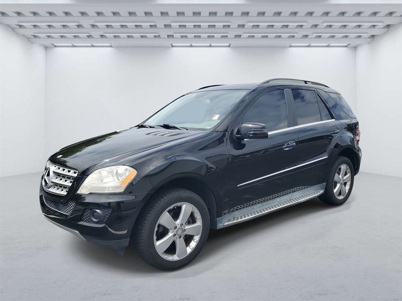 Used 2011 Mercedes-Benz M-Class ML350 with VIN 4JGBB5GB1BA662928 for sale in Fort Walton Beach, FL