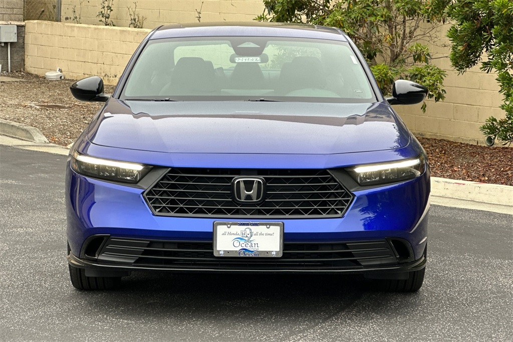 2025 Honda Accord Hybrid Sport-L photo 9