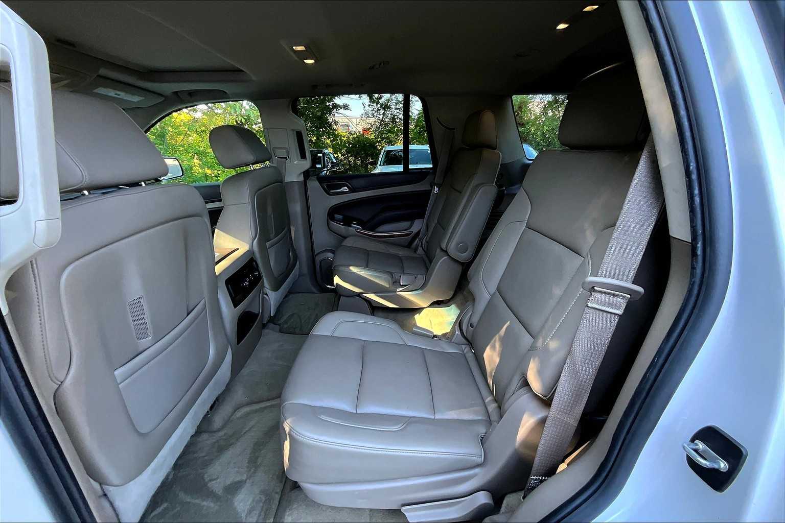 2016 Chevrolet Tahoe LTZ photo 19