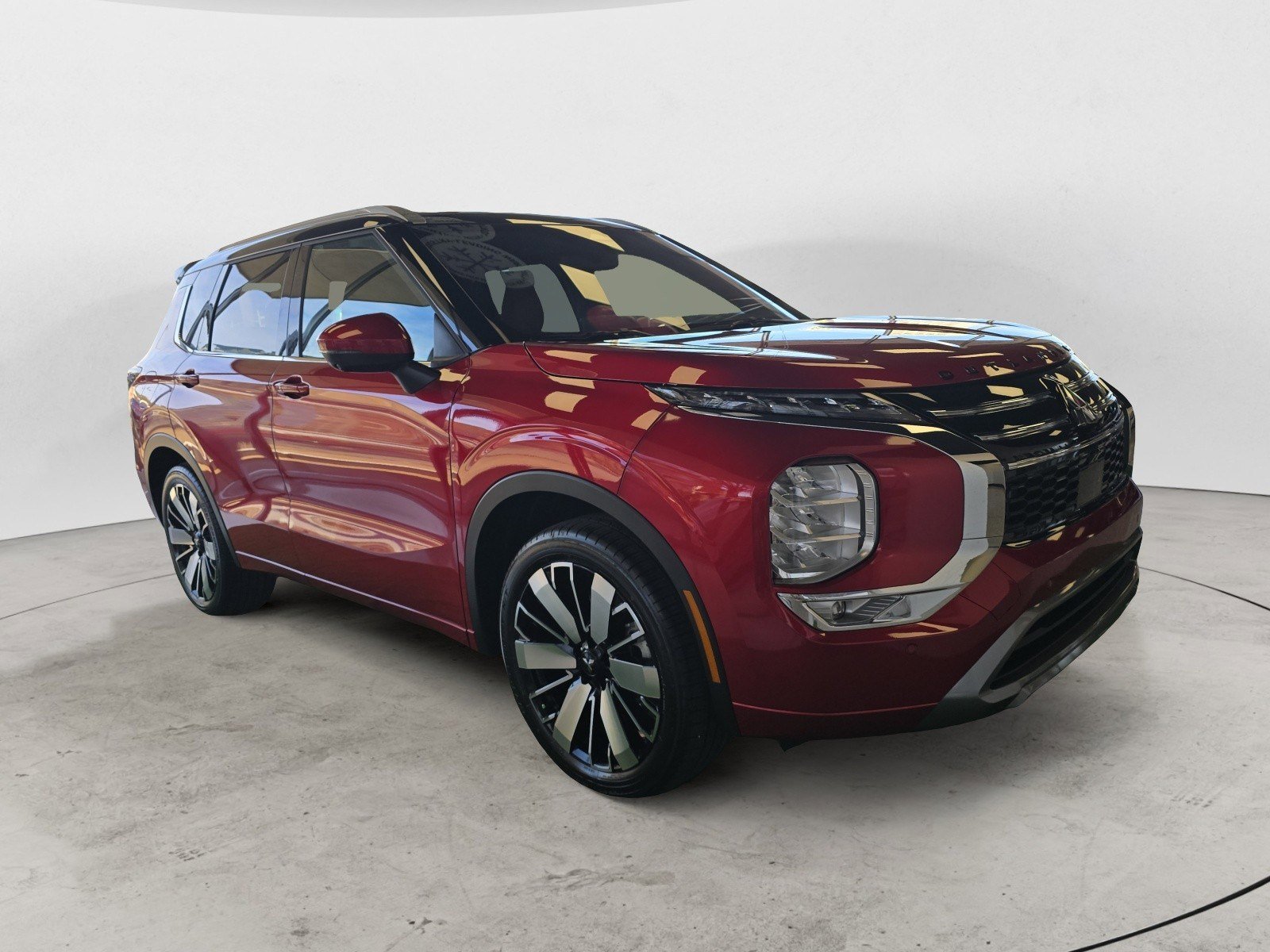 2026 Mitsubishi Outlander SEL's photo