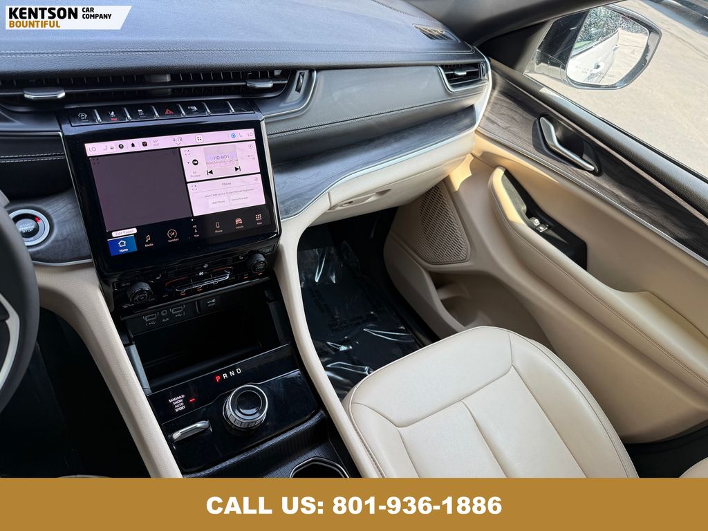 2024 Jeep Grand Cherokee Limited photo 20