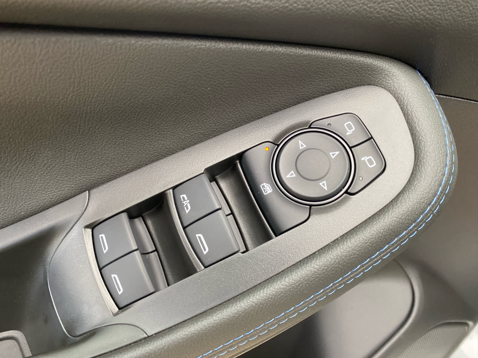 2026 Buick Encore GX Sport Touring photo 11