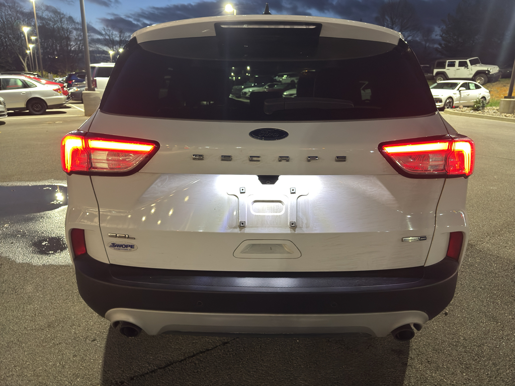 2020 Ford Escape SEL photo 4