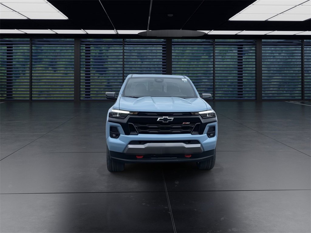 2025 Chevrolet Colorado Z71 photo 3