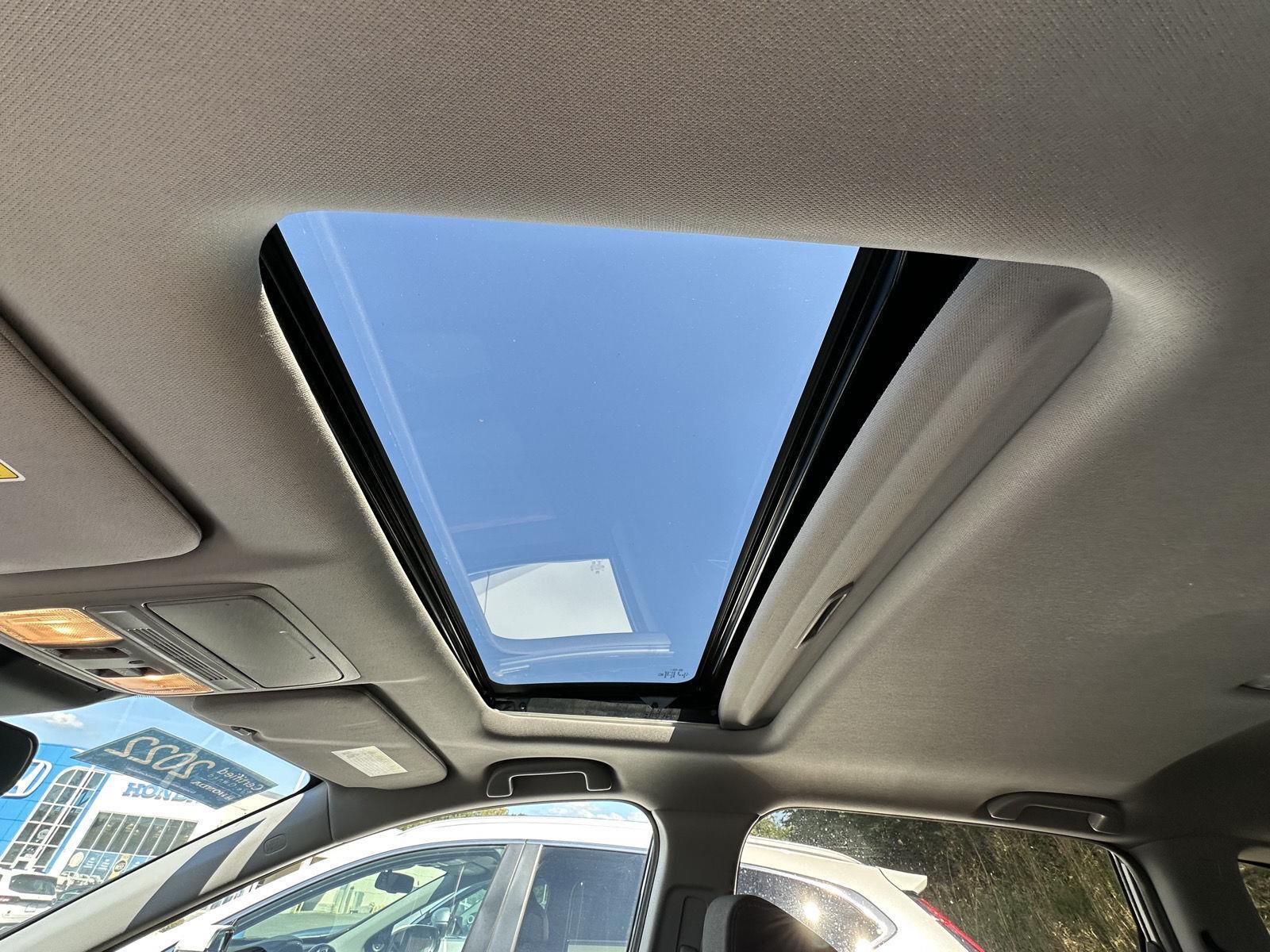 2022 Honda CR-V EX photo 29