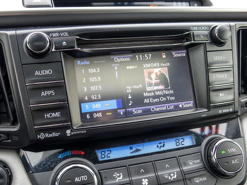 2018 TOYOTA RAV4 - Image 19