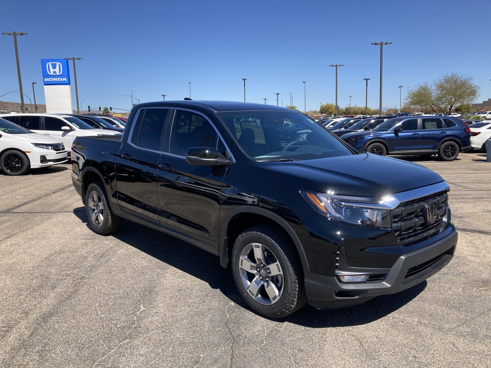 2025 Honda Ridgeline RTL photo 3