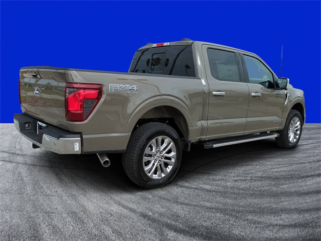 2025 Ford F-150 XLT photo 3