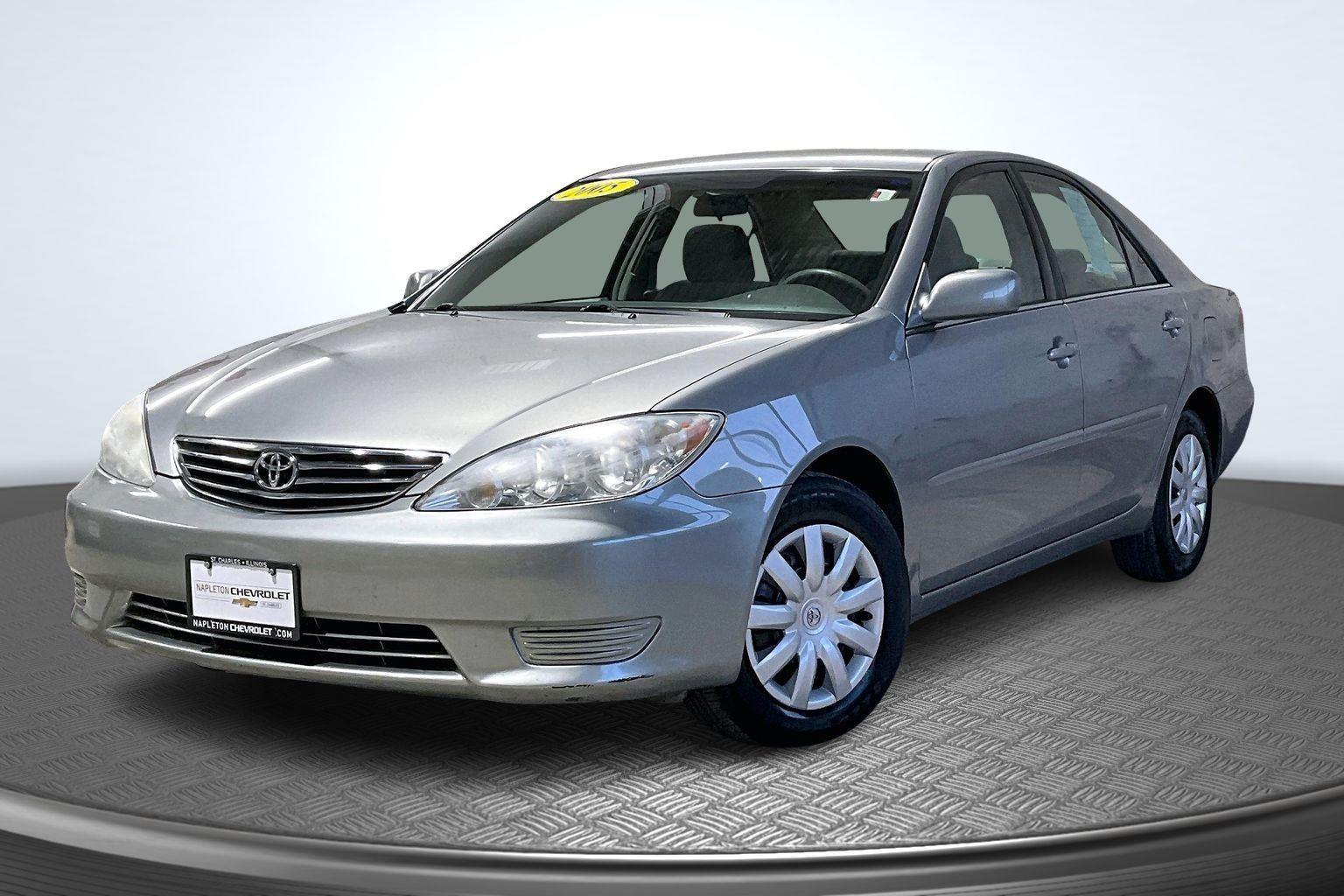 2005 Toyota Camry LE's photo