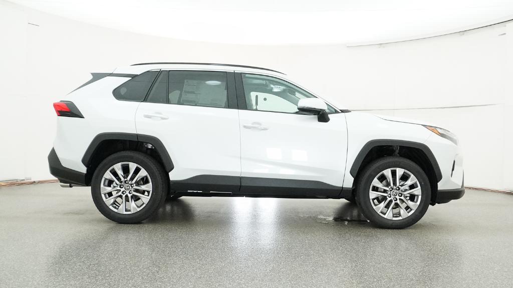 2025 Toyota RAV4 Limited photo 23