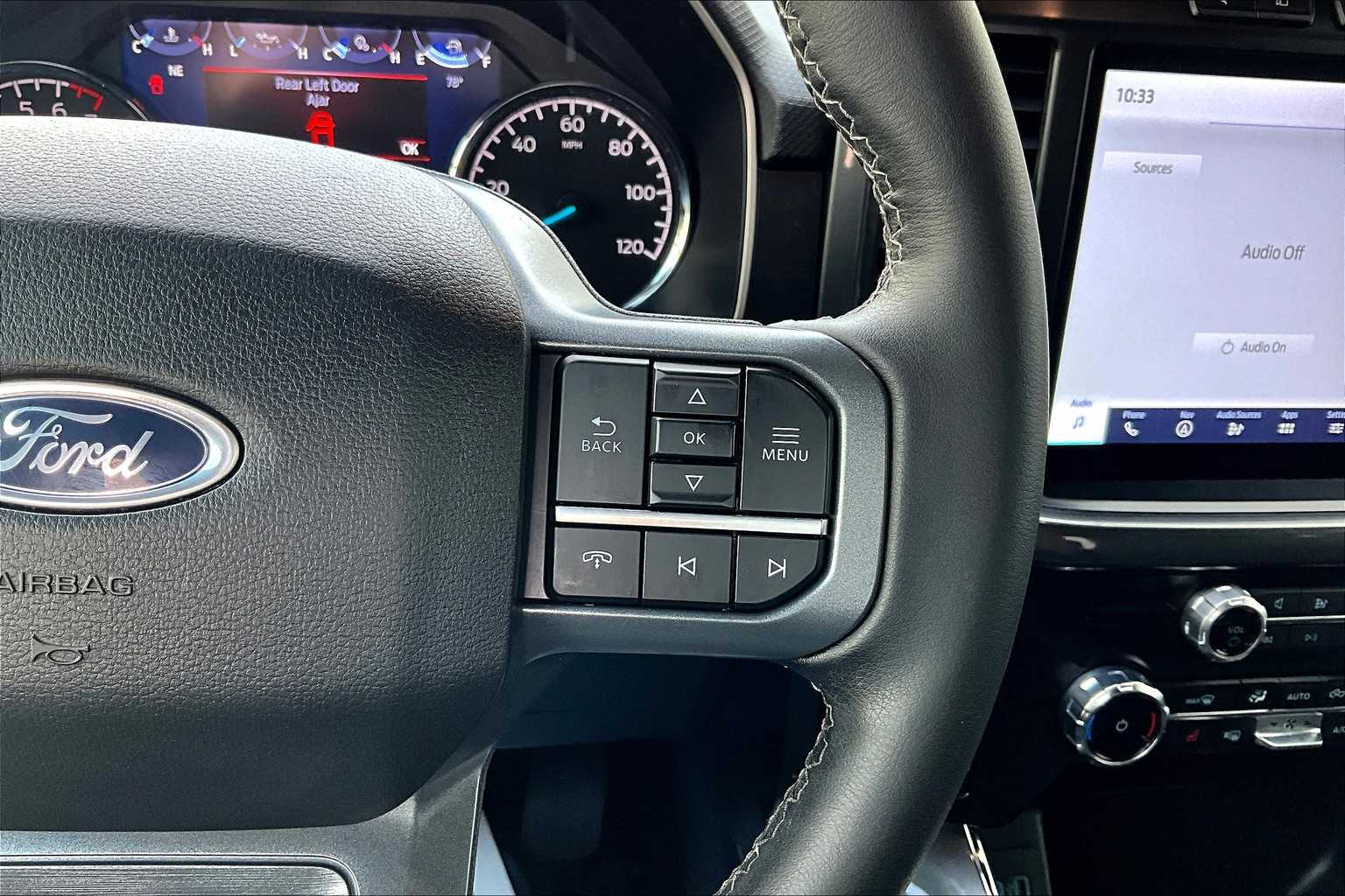 2023 Ford F-150 XLT photo 22