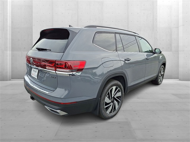 2026 Volkswagen Atlas SE Technology photo 4