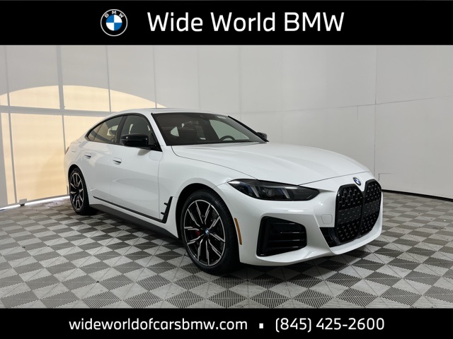 2025 BMW 4 Series 430i's photo