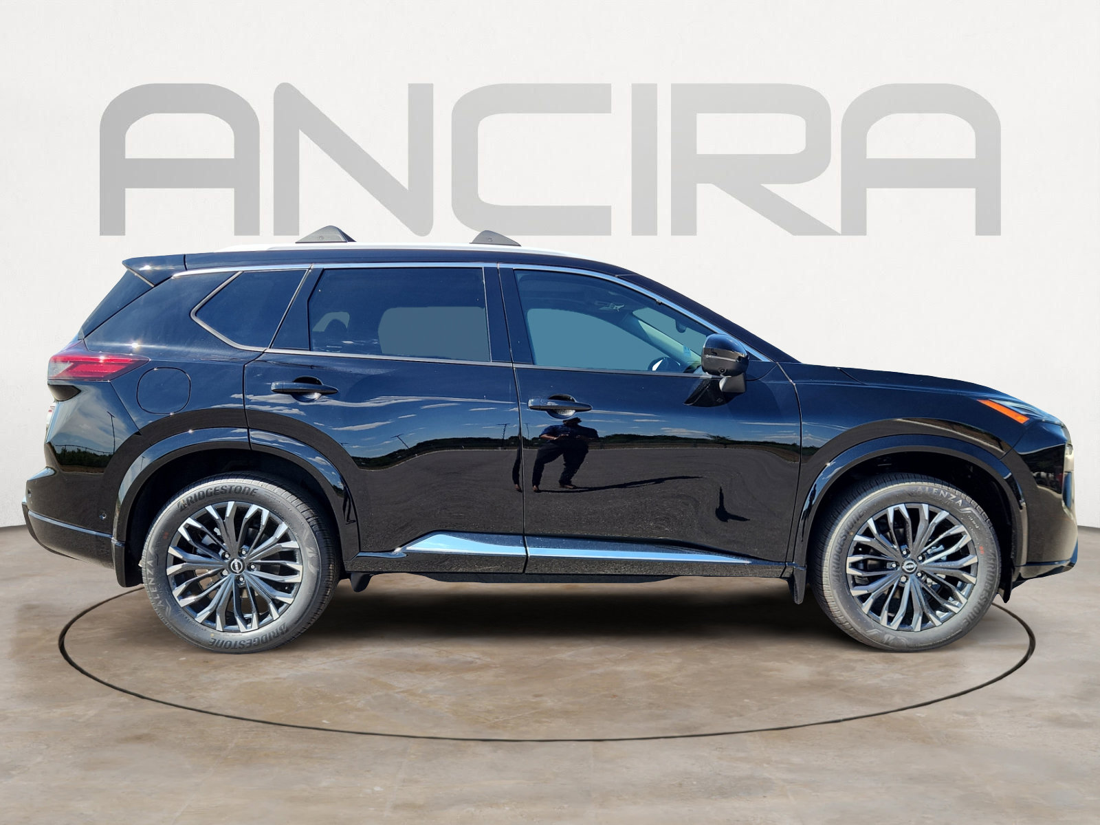2025 Nissan Rogue Platinum photo 11