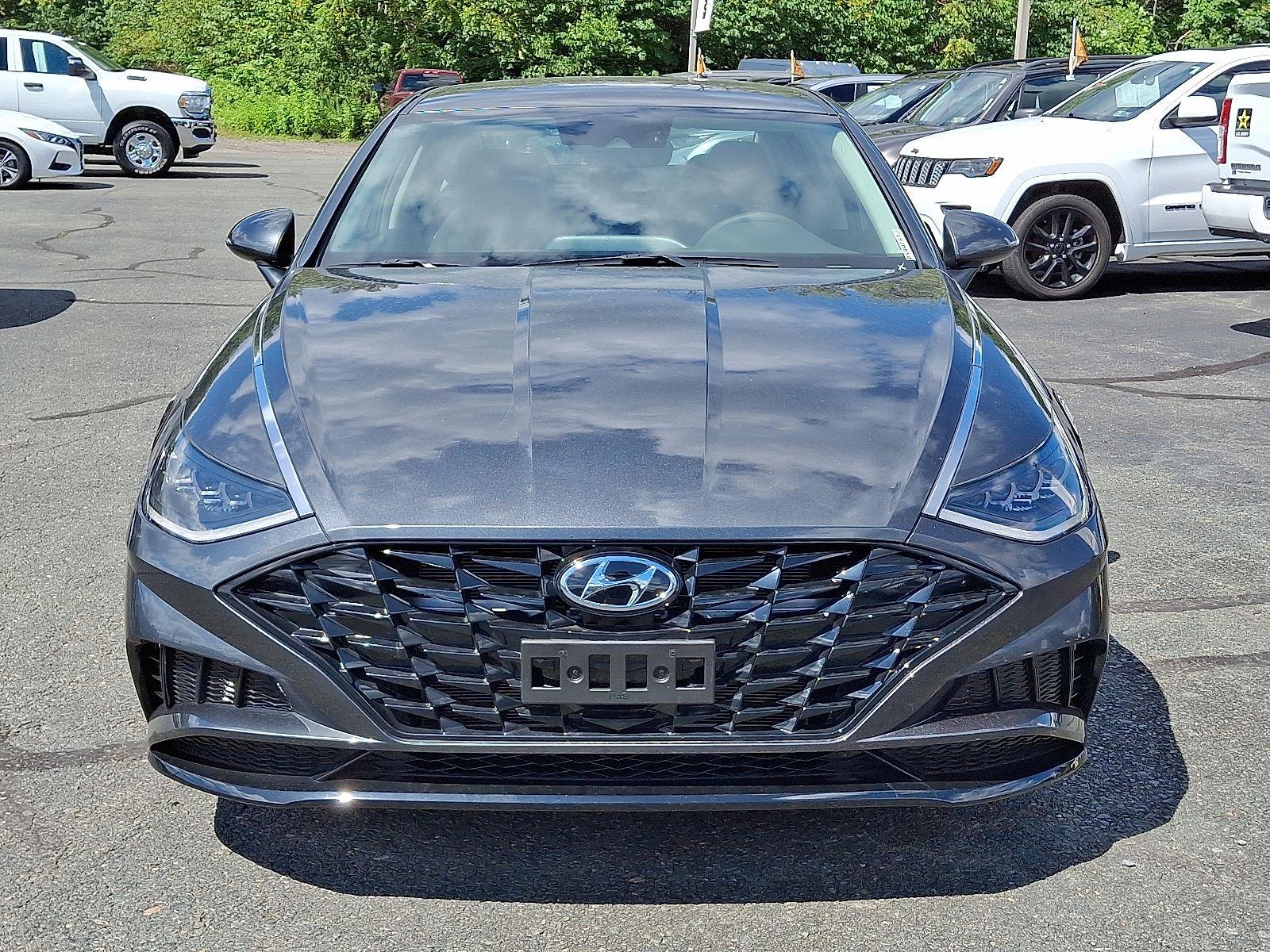 2023 Hyundai Sonata SEL photo 2