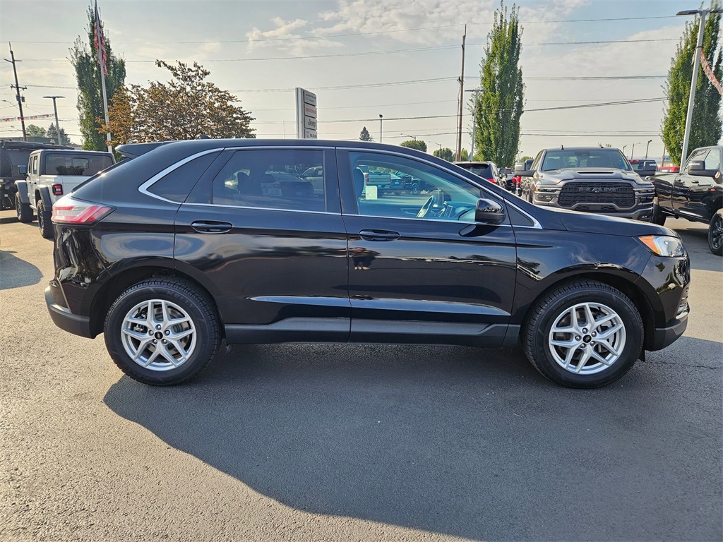2024 Ford Edge SEL photo 6