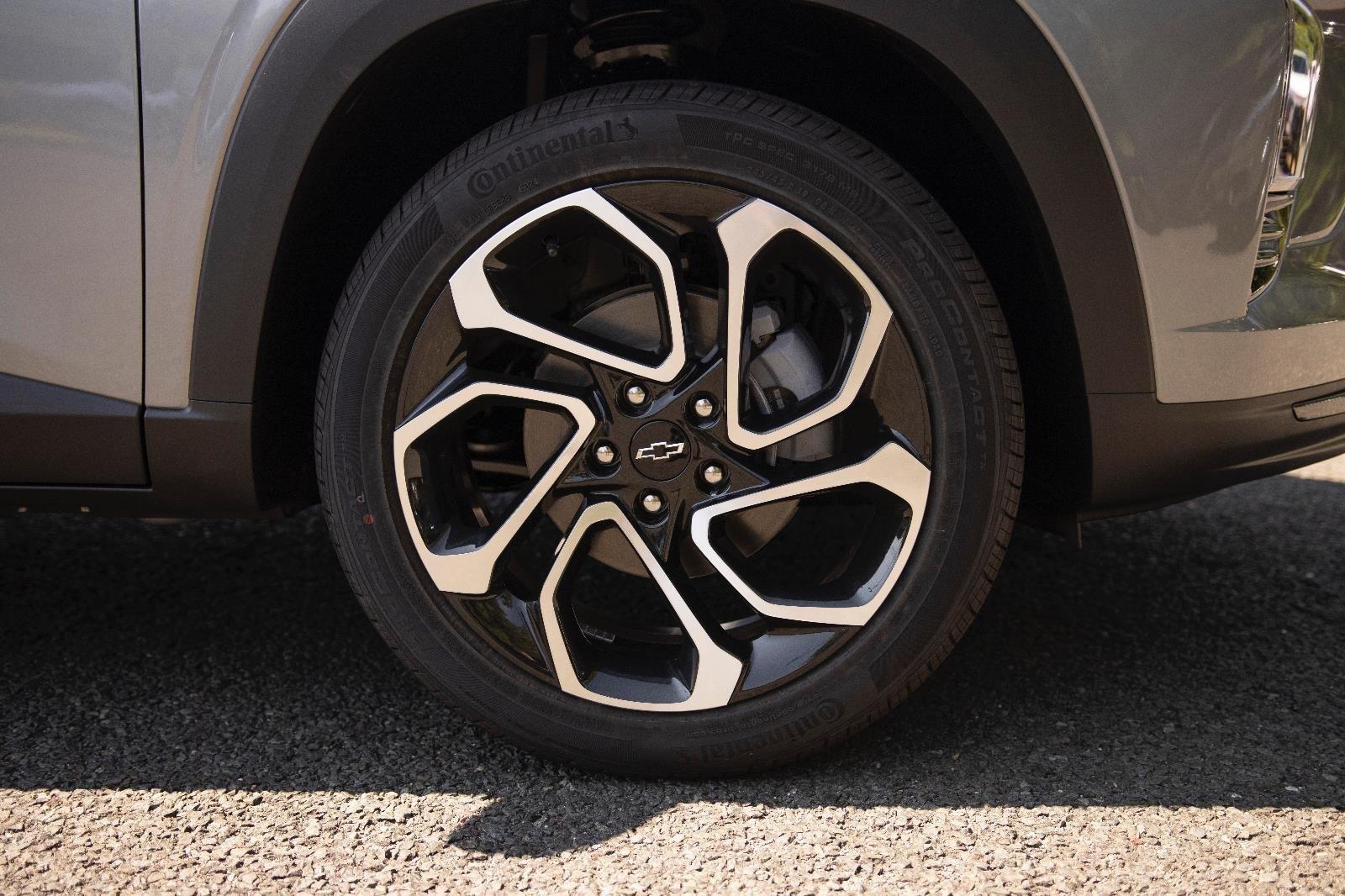 2025 Chevrolet Trax photo 10