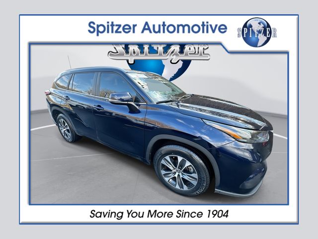 2023 Toyota Highlander XLE FWD