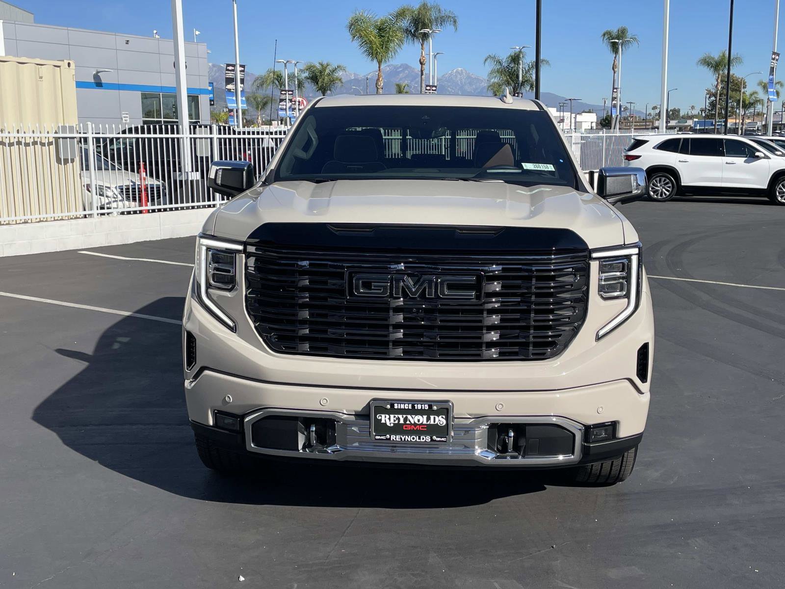 2026 Gmc Sierra 1500 Denali photo 2