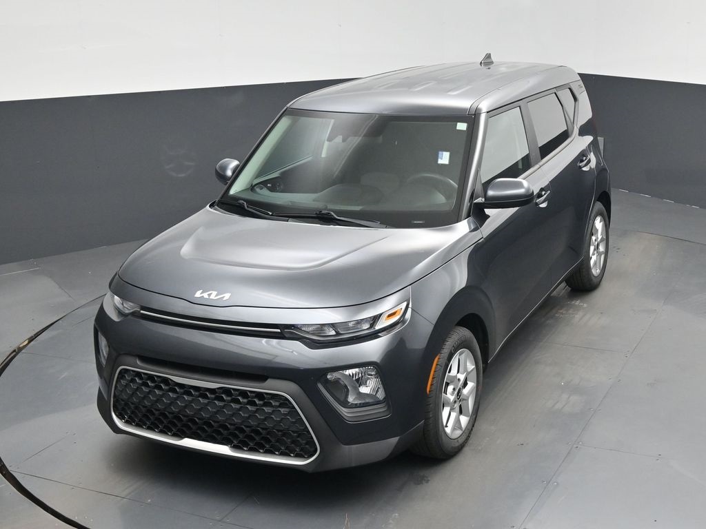 2022 Kia Soul LX photo 22