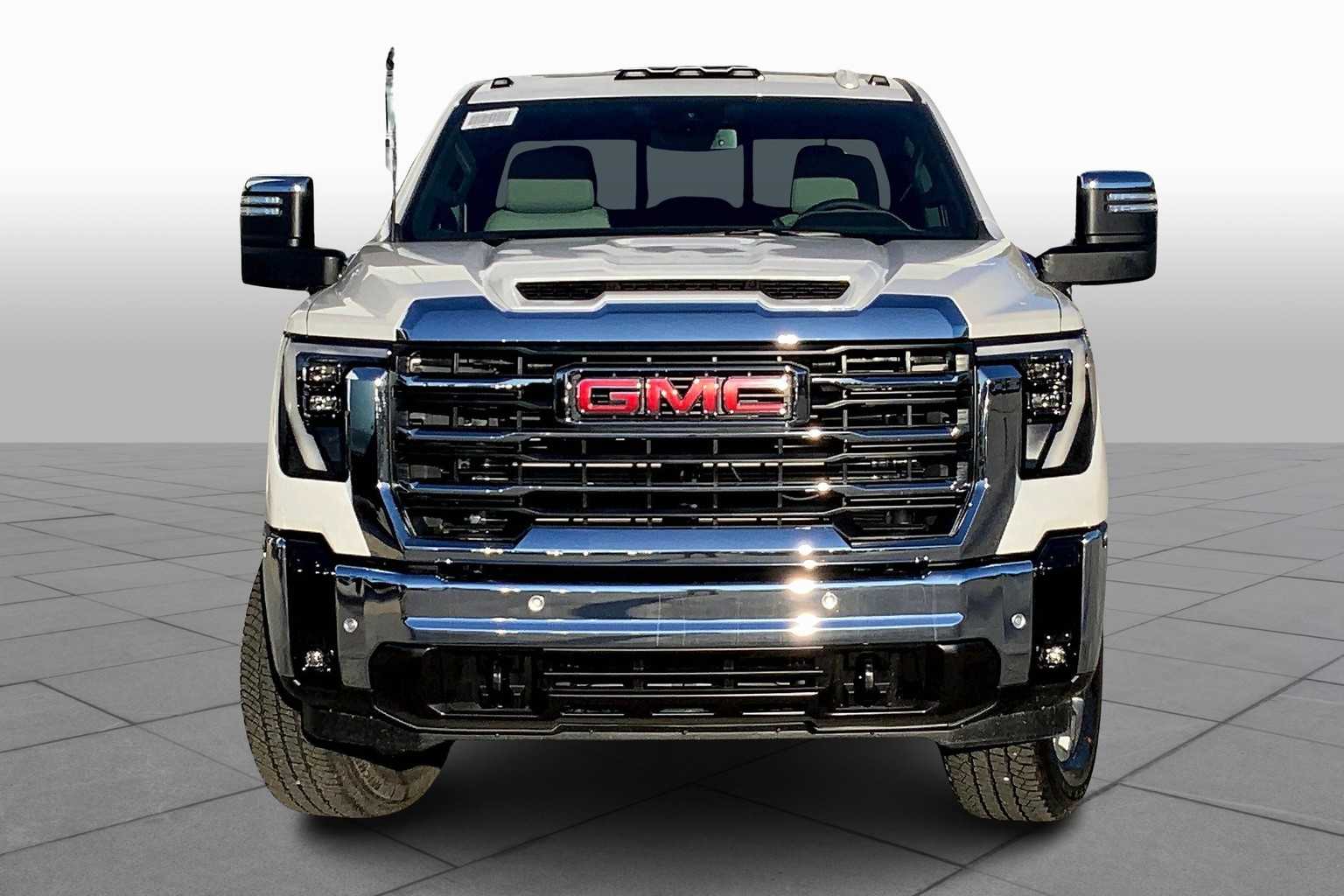 2025 Gmc Sierra 2500 HD SLT photo 3