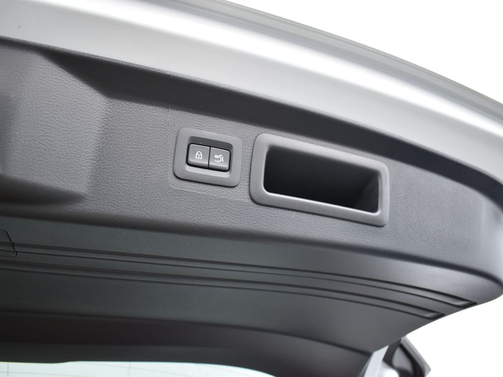 2025 Mazda CX-50 Premium photo 22