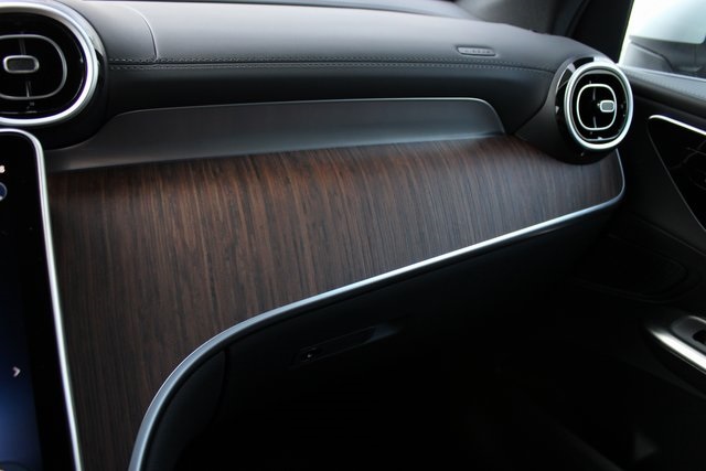 2025 Mercedes Benz GLC 350e 4MATIC photo 28