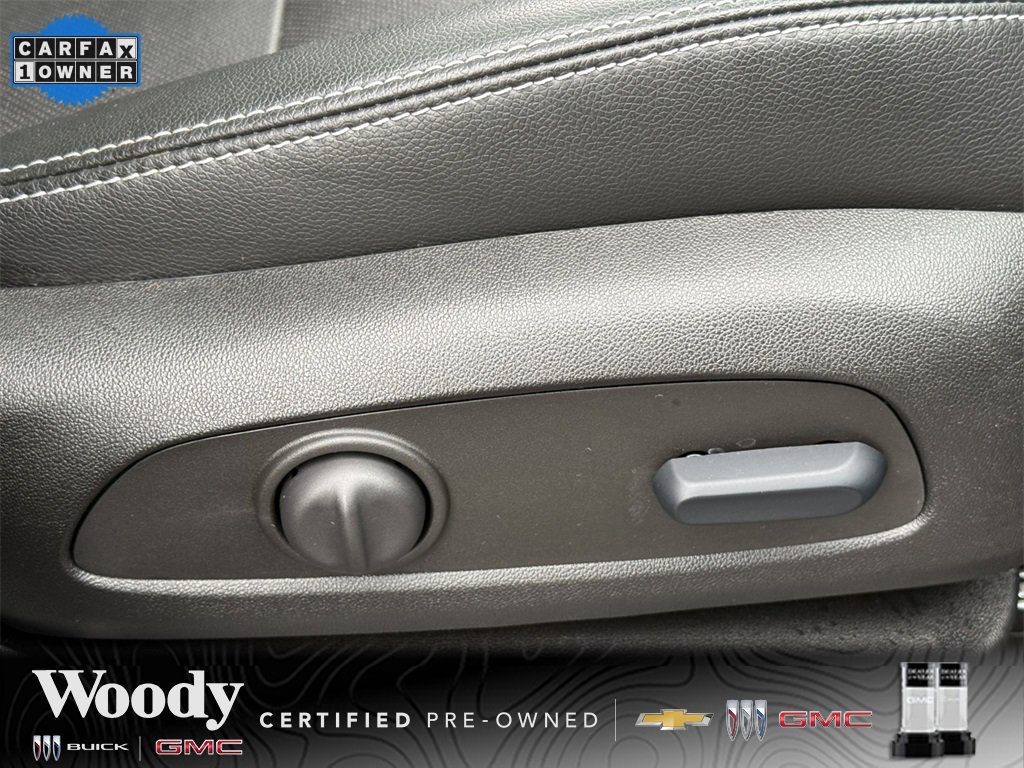 2023 GMC TERRAIN - Image 38