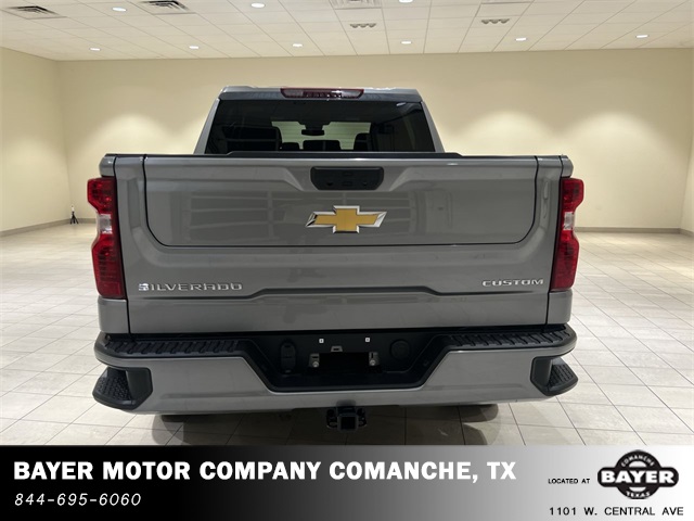 2025 Chevrolet Silverado 1500 Custom photo 4