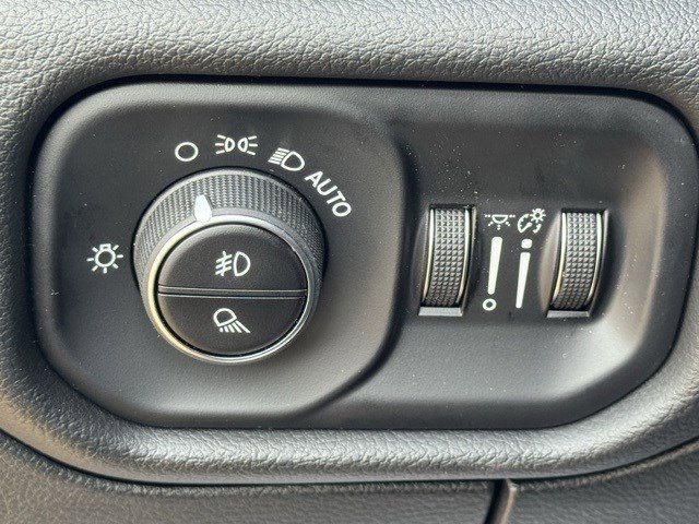 2026 Ram 1500 Laramie photo 10
