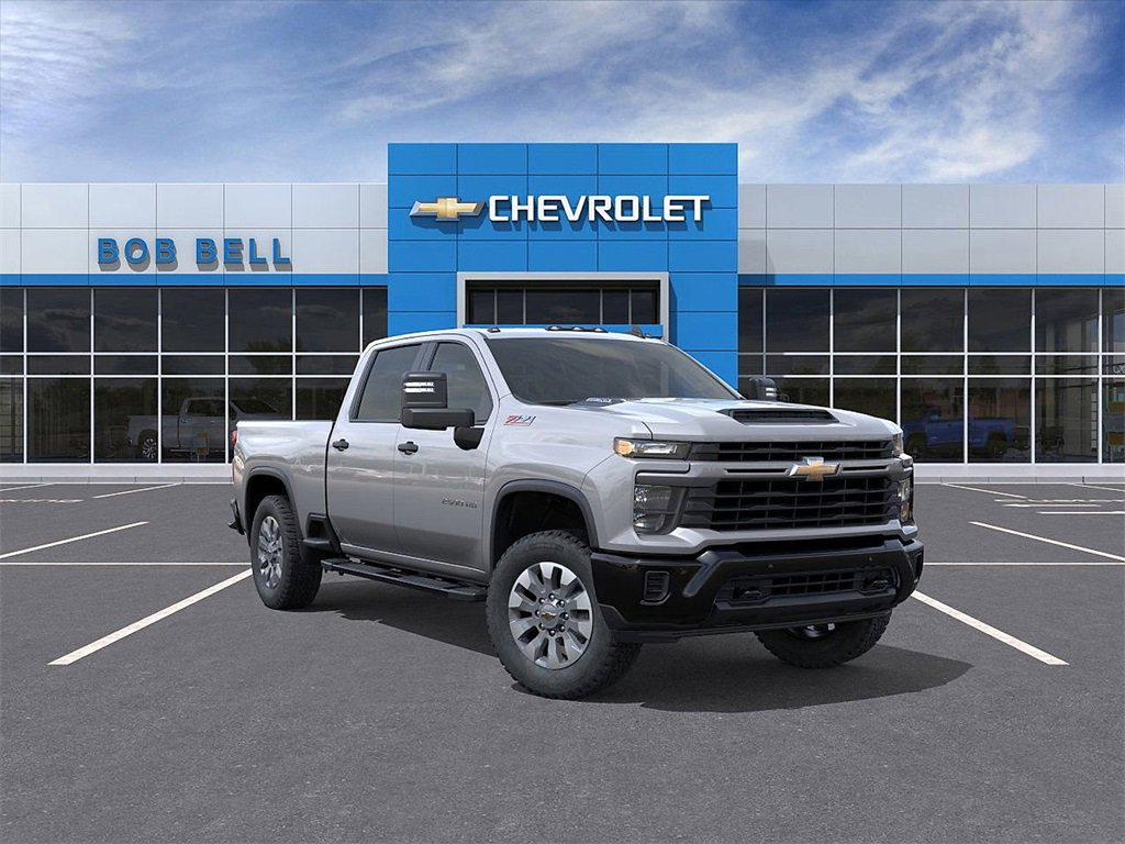 2026 Chevrolet Silverado HD Custom's photo