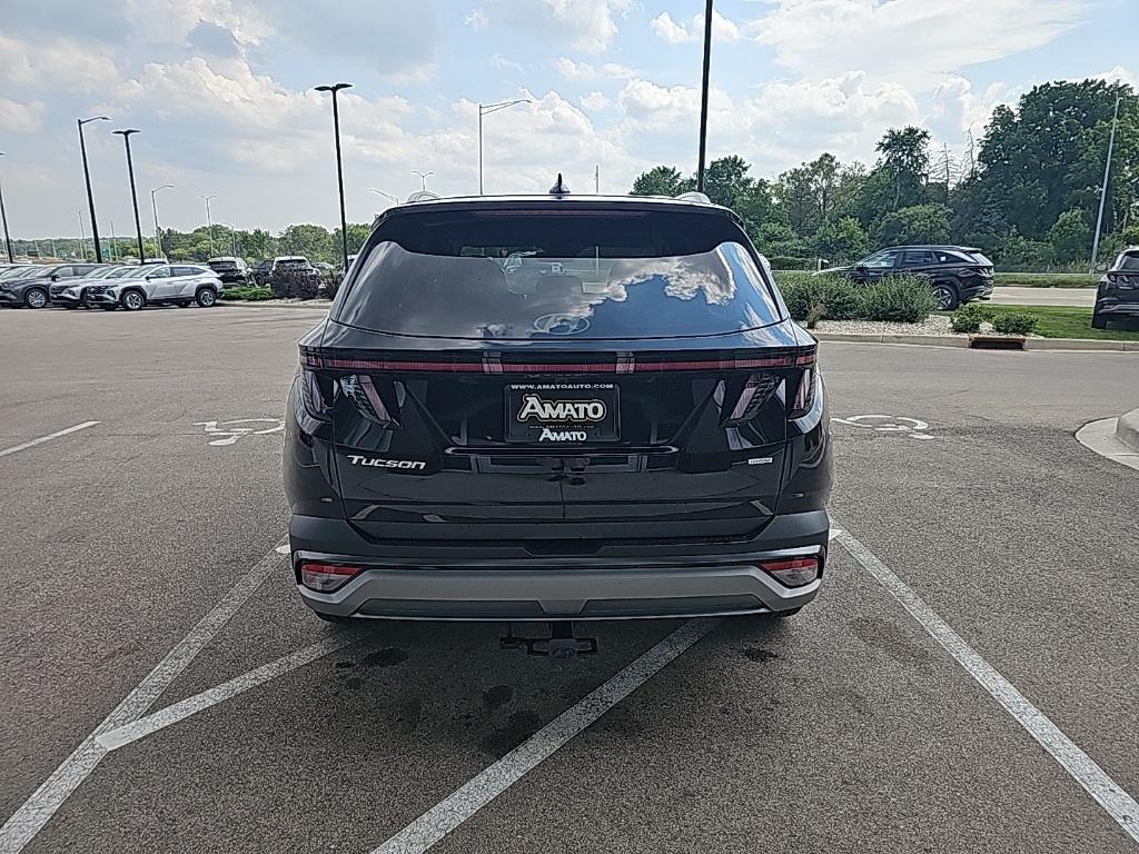 2025 Hyundai Tucson SEL Convenience photo 2